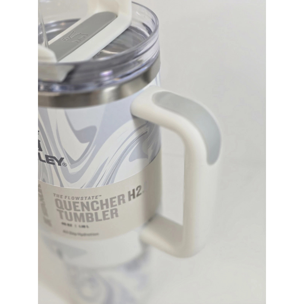 Stanley 40 oz The Flowstate Quencher H2.0 Tumbler Polar Swirl NEW