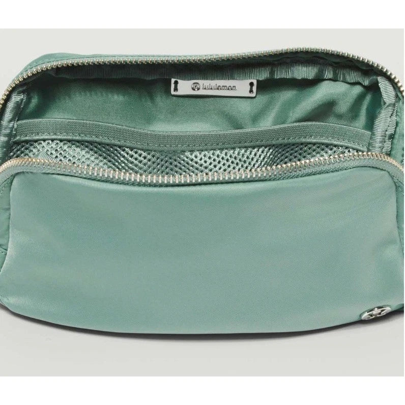 New LULULEMON Everywhere Belt Bag TIDEWATER TEAL LU9B11S Fanny Pack Sling Bum